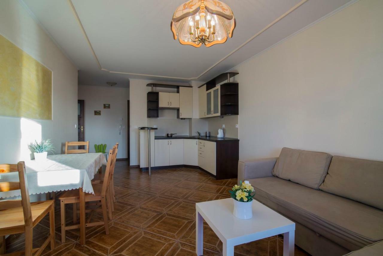 Pionow Rodzinne Apartamenty Urocza 10 Krynica Morska Dış mekan fotoğraf